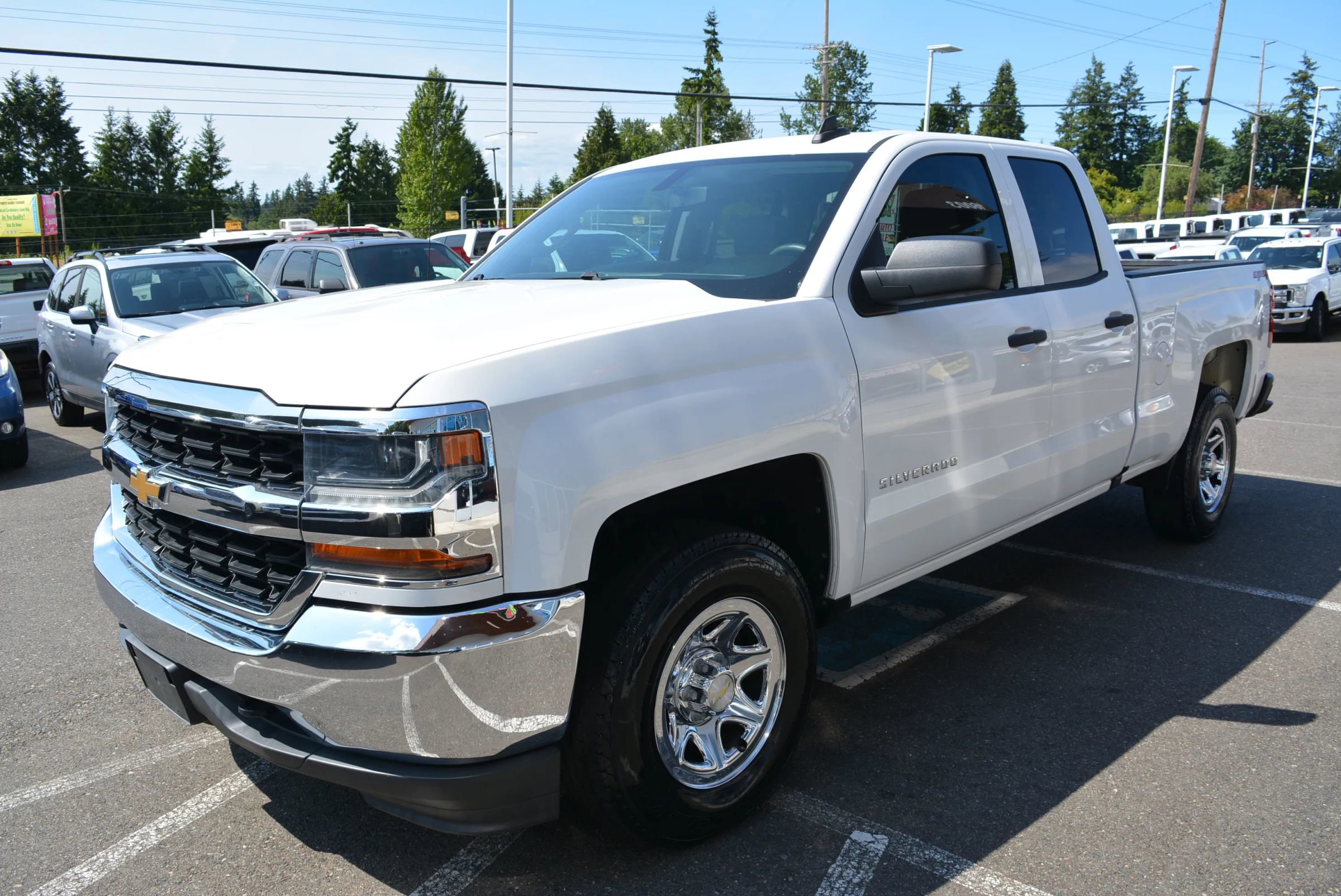 Used 2018 Chevrolet Silverado 1500 LS w/ Trailering Package image 3