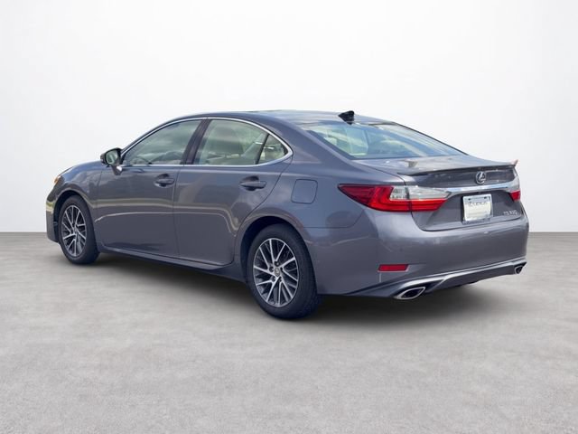 Used 2016 Lexus ES 350 FWD image 3