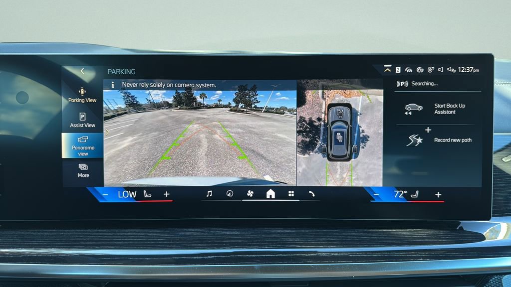 New 2026 BMW X5 xDrive50e image 12