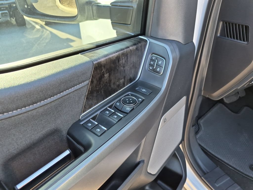 Used 2024 Ford F250 Lariat w/ Sport Appearance Package AWD/4WD image 21
