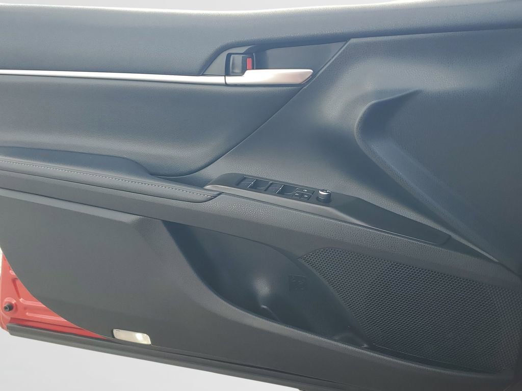 Certified 2023 Toyota Camry XLE image 24