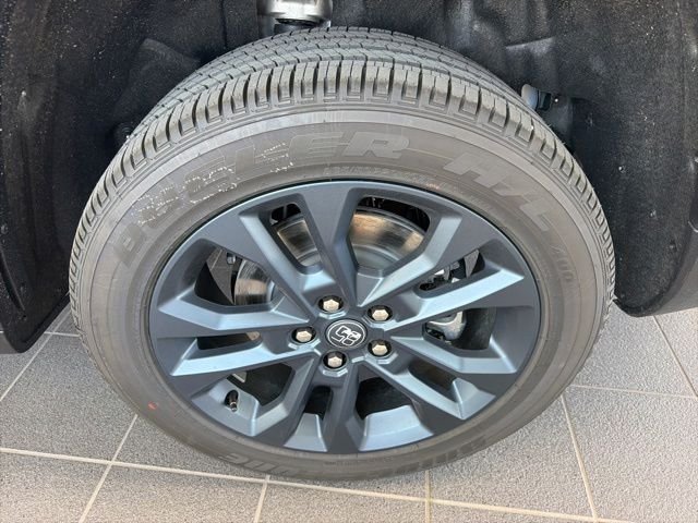 New 2026 Jeep Grand Cherokee L Limited AWD/4WD image 6