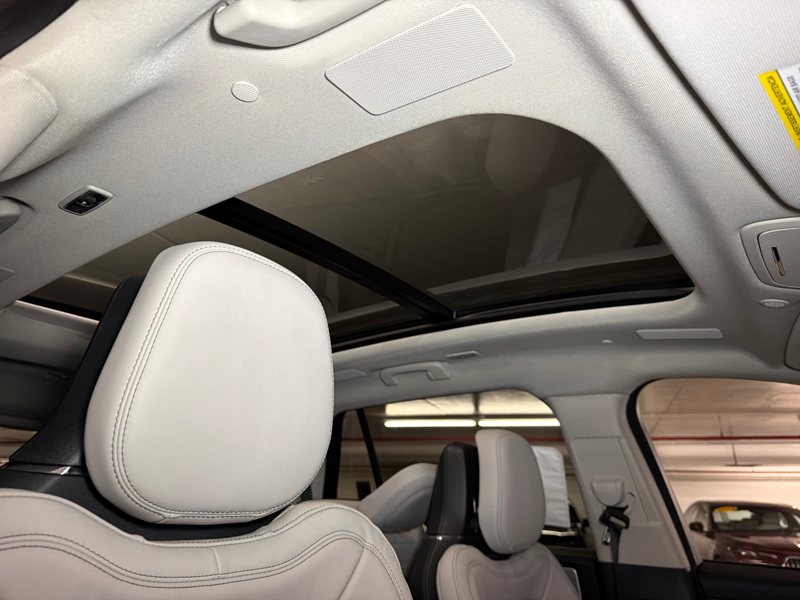 New 2026 Lincoln Aviator Reserve w/ Luxury Package AWD/4WD image 14