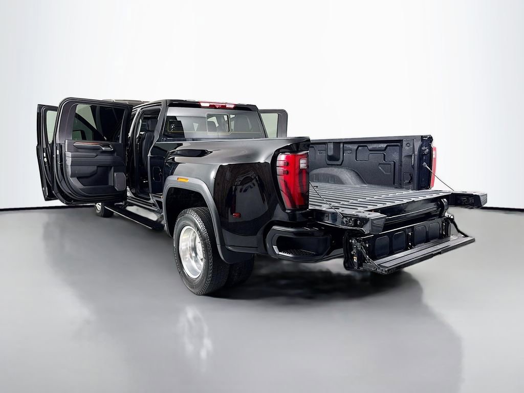 Used 2025 GMC Sierra 3500 Denali w/ Denali Reserve Package image 27