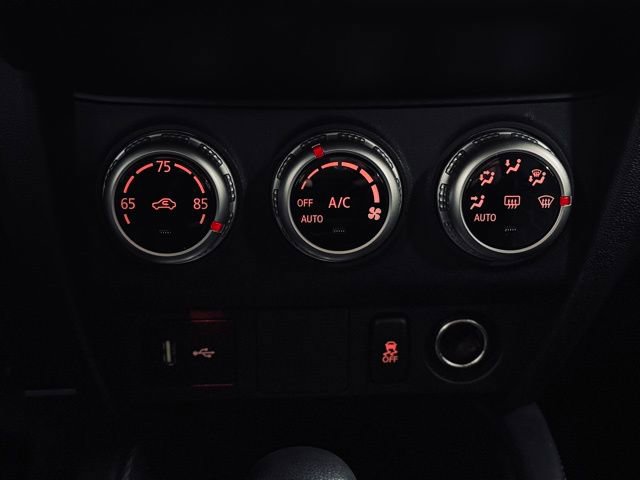 Used 2025 Mitsubishi Outlander Sport AWD image 28