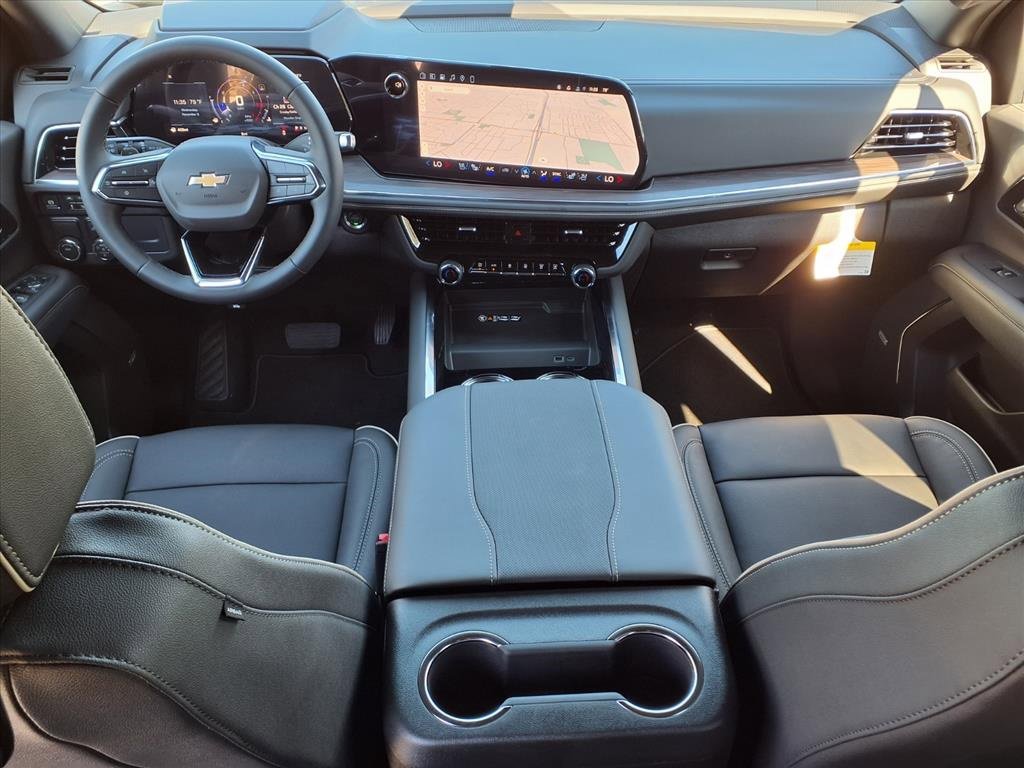 New 2026 Chevrolet Suburban Premier image 9