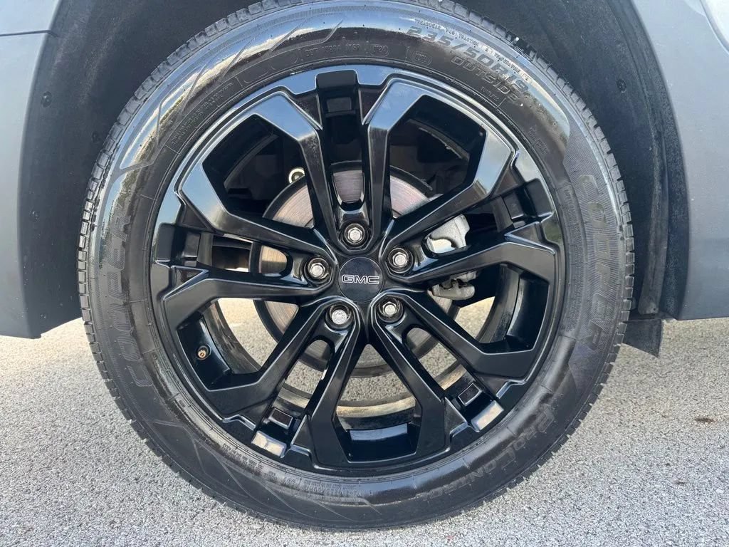 Used 2020 GMC Terrain SLT w/ Preferred Package AWD/4WD image 33