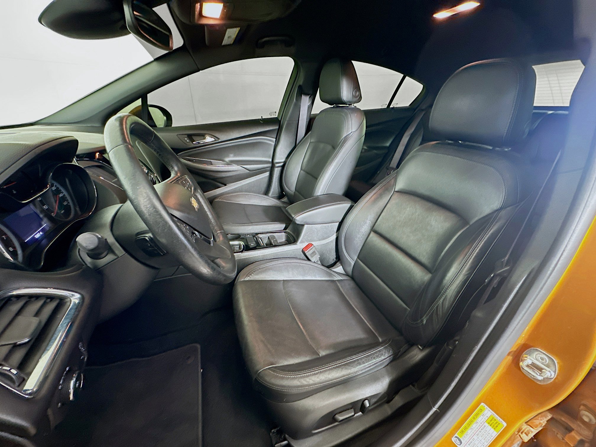 Used 2017 Chevrolet Cruze Premier w/ RS Package FWD image 13