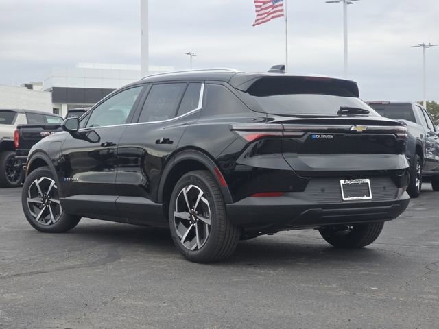 New 2026 Chevrolet Equinox EV LT image 14
