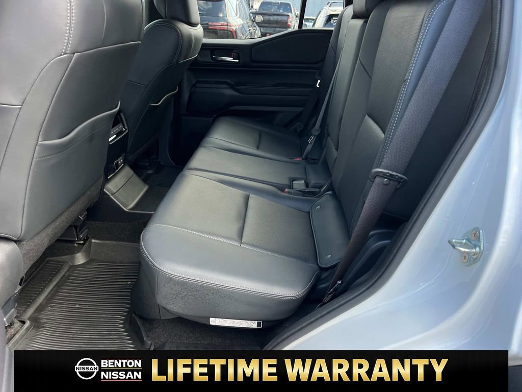 Used 2024 Toyota Land Cruiser image 56