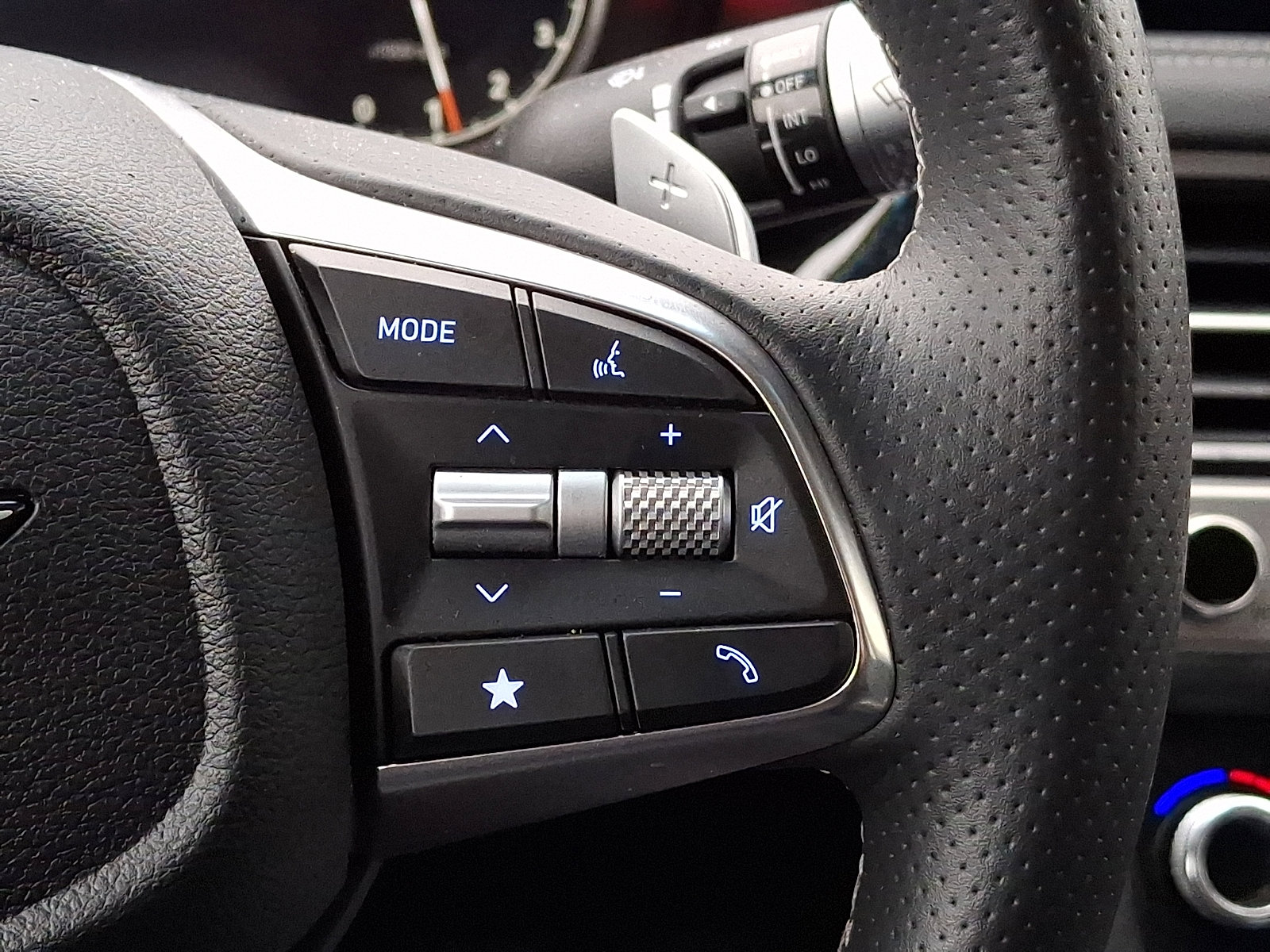 Certified 2026 Genesis G70 2.5T image 22