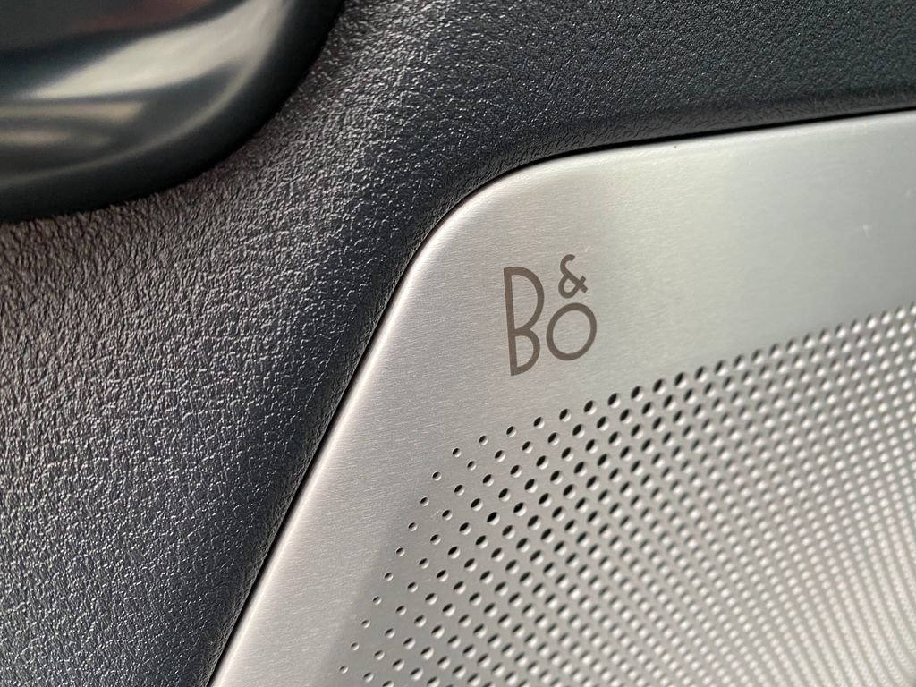 Used 2025 Ford F250 Platinum image 16