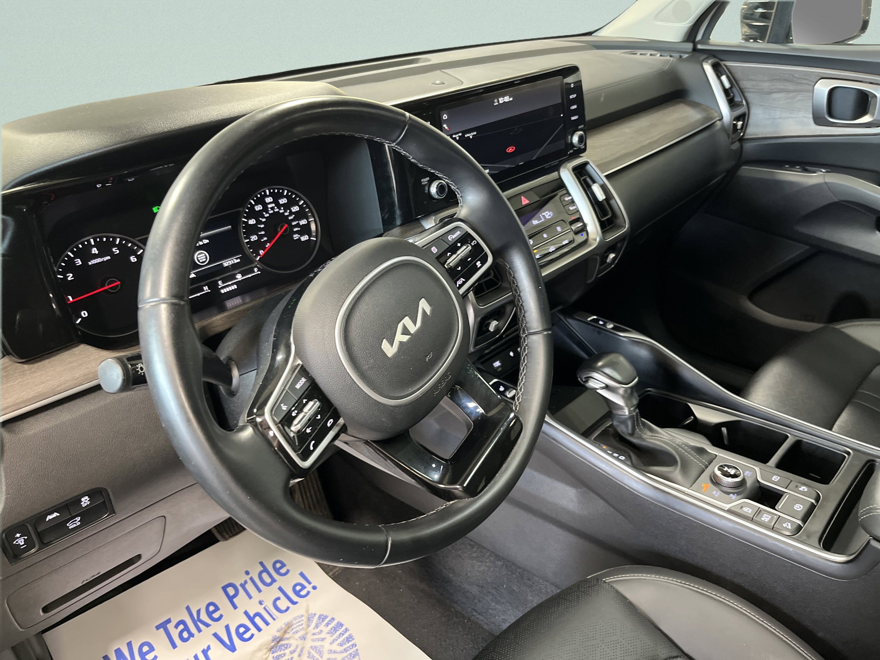 Used 2022 Kia Sorento X-Line EX image 16