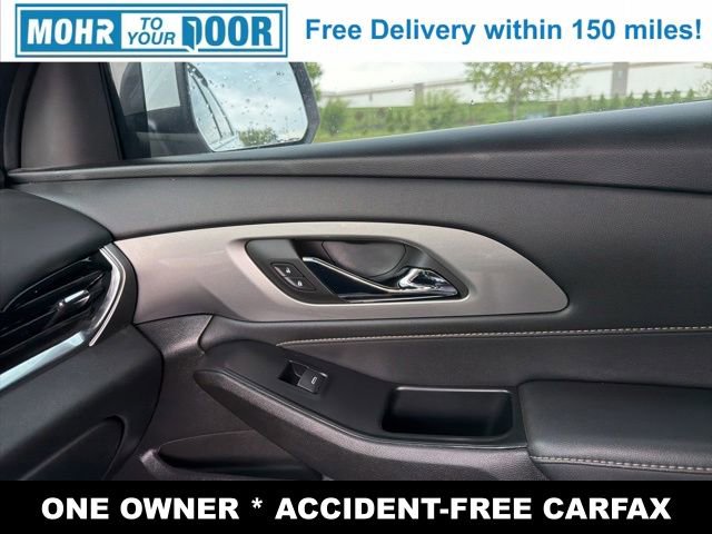 Used 2023 Chevrolet Traverse LT FWD image 23