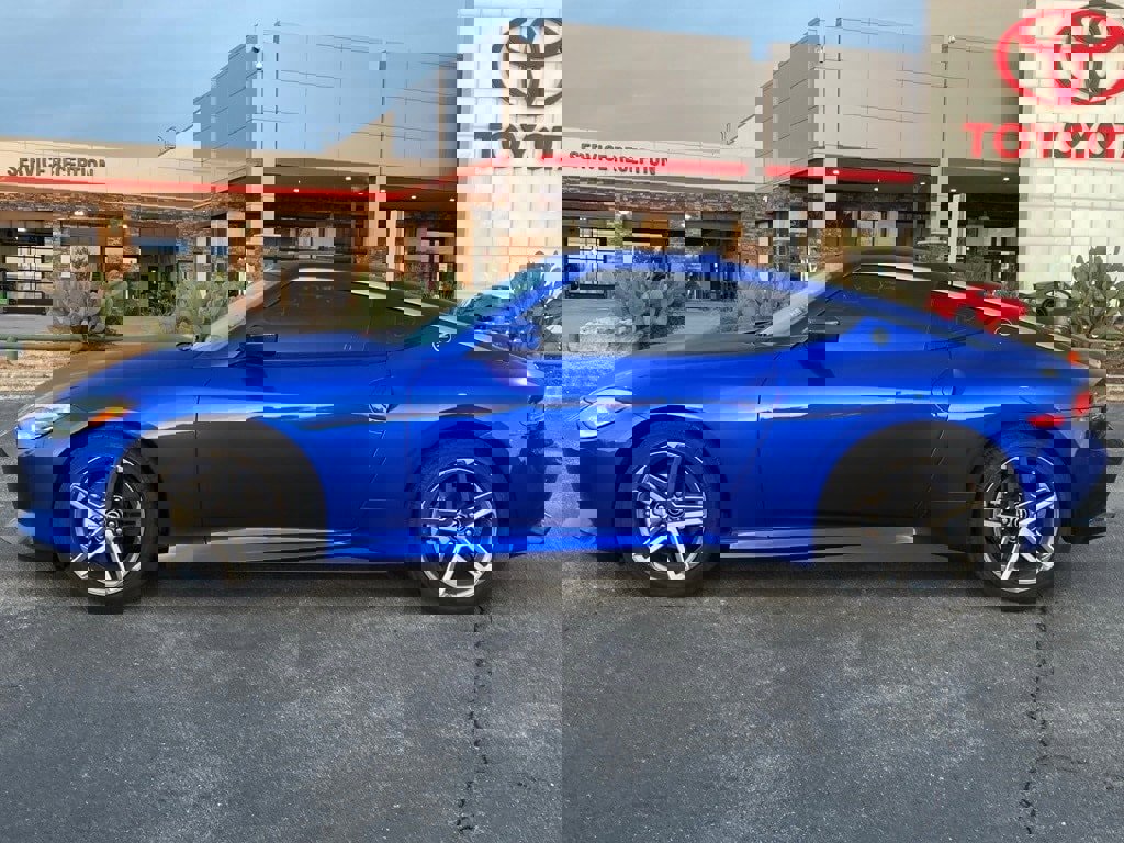 Used 2025 Nissan Z Sport w/ Floor Mat Package image 8