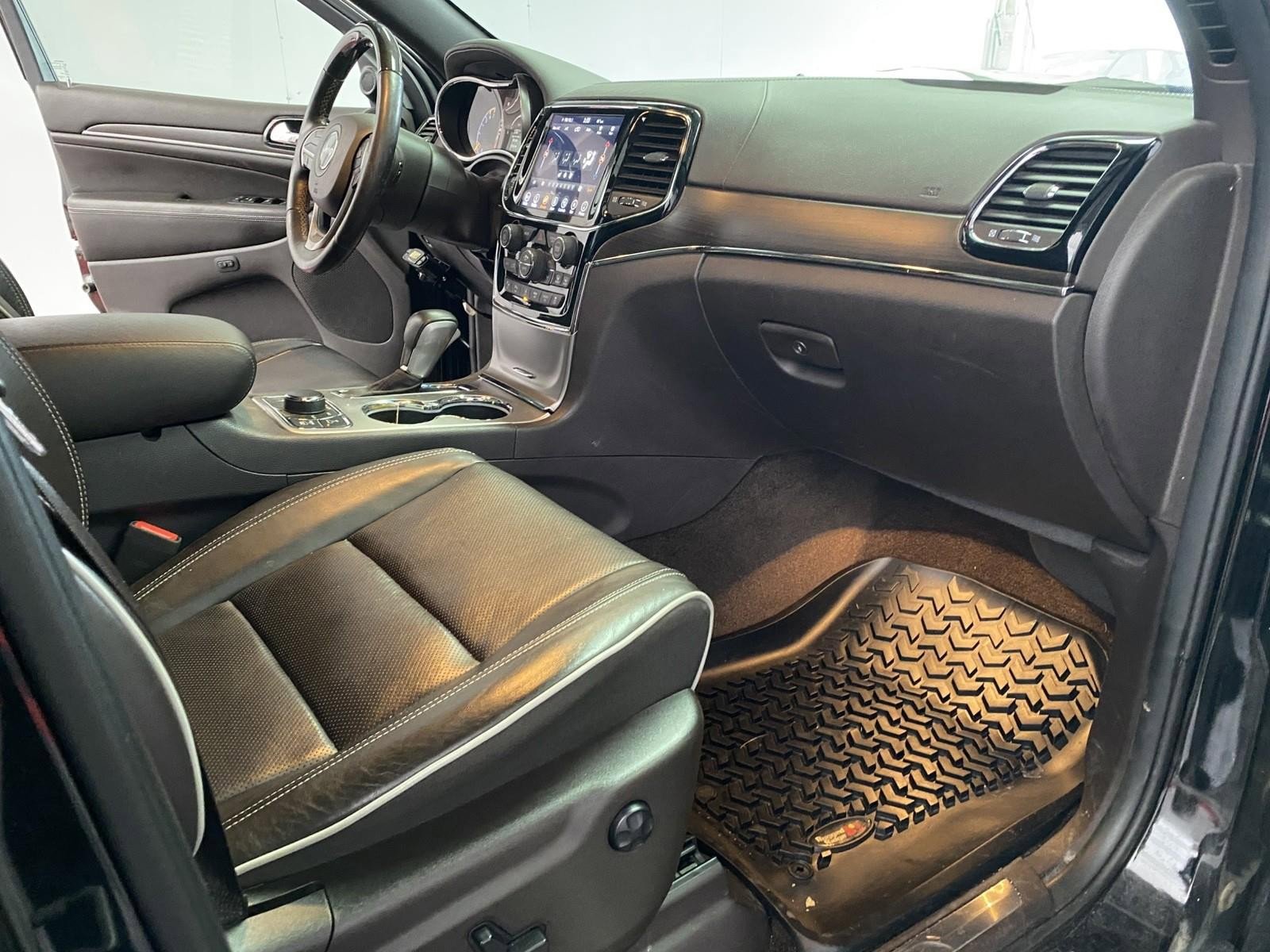 Used 2019 Jeep Grand Cherokee Overland image 7