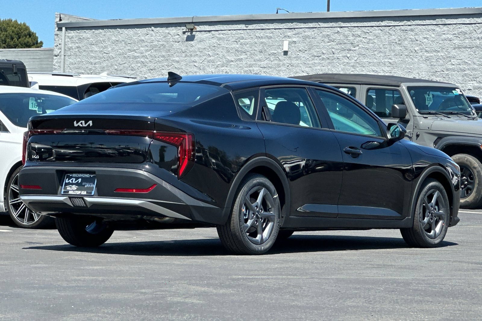 New 2026 Kia K4 FWD image 4