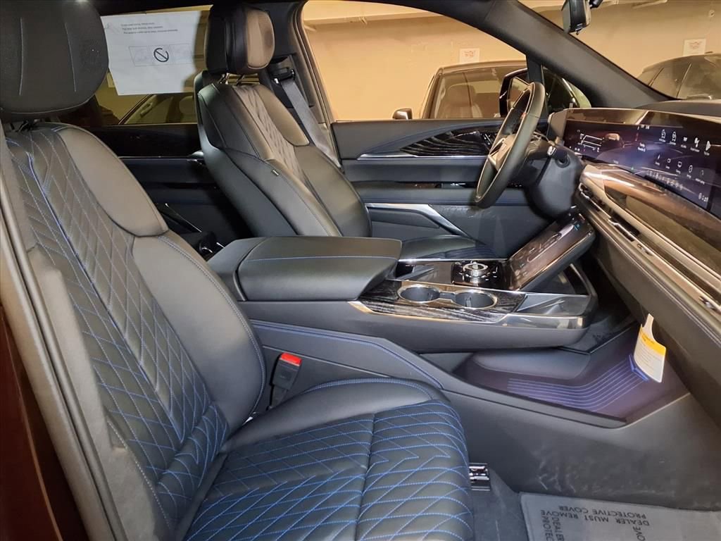 New 2026 Cadillac Escalade IQ Luxury 1 AWD/4WD image 6