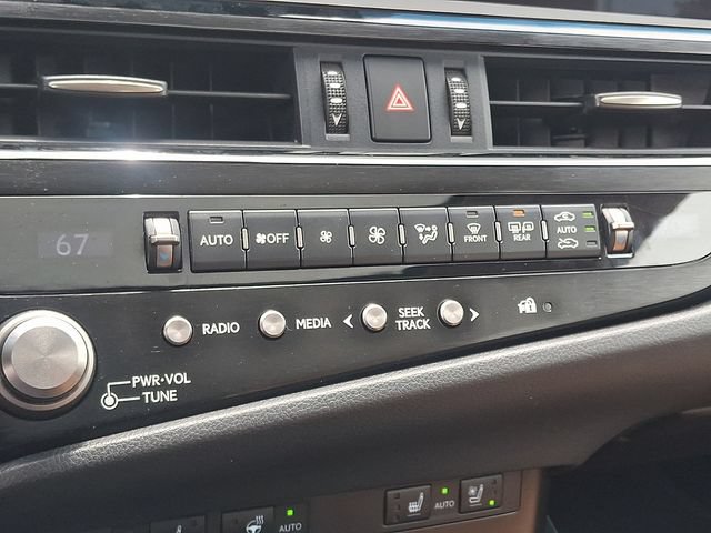 Used 2024 Lexus ES 350 w/ Premium Package FWD image 16