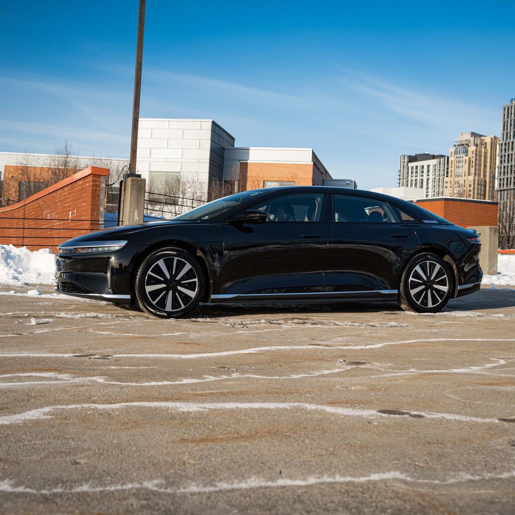 Used 2025 Lucid Air Pure image 5