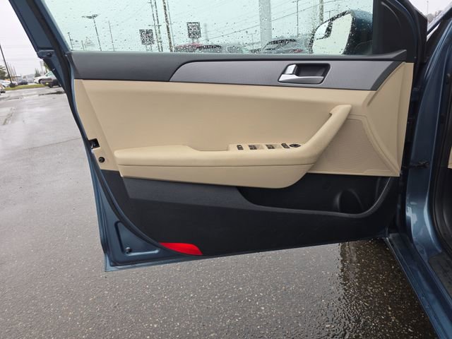 Used 2016 Hyundai Sonata SE image 15