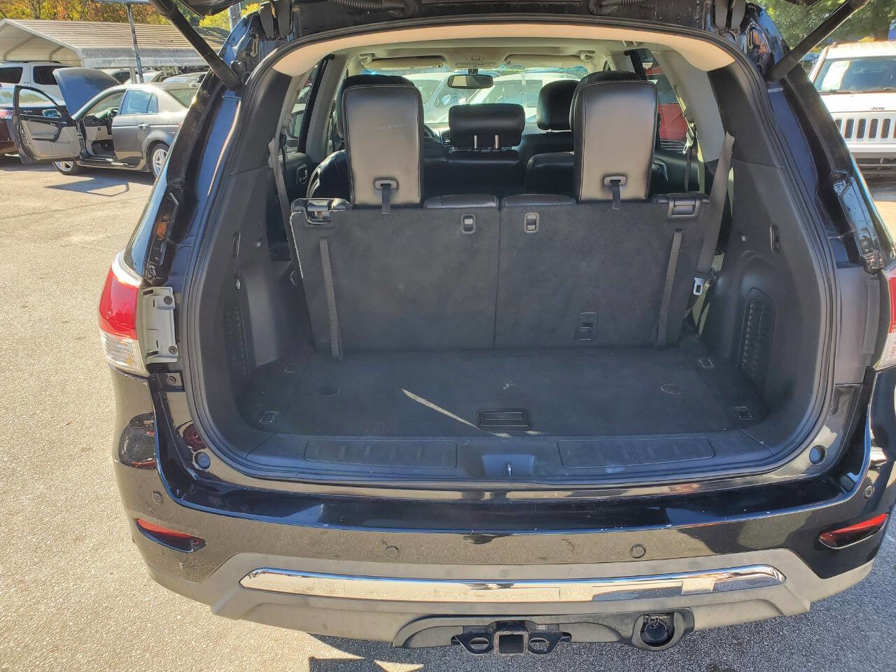 Used 2013 Nissan Pathfinder SL w/ SL Premium Pkg image 19