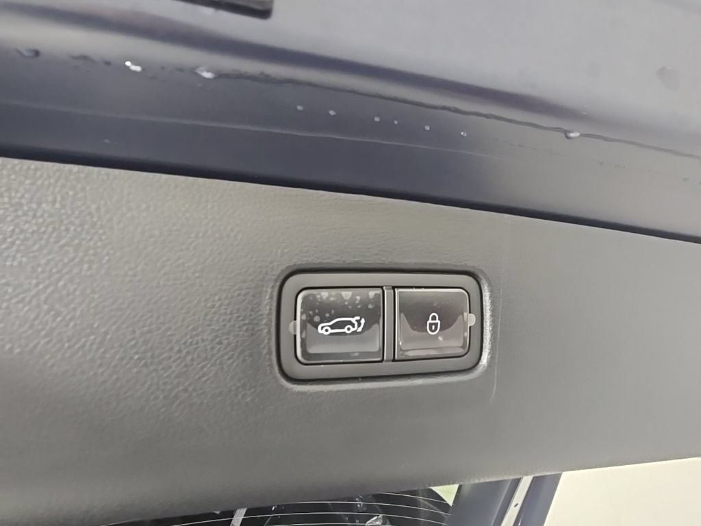 New 2026 Genesis GV70 2.5T Sport Prestige AWD/4WD image 30