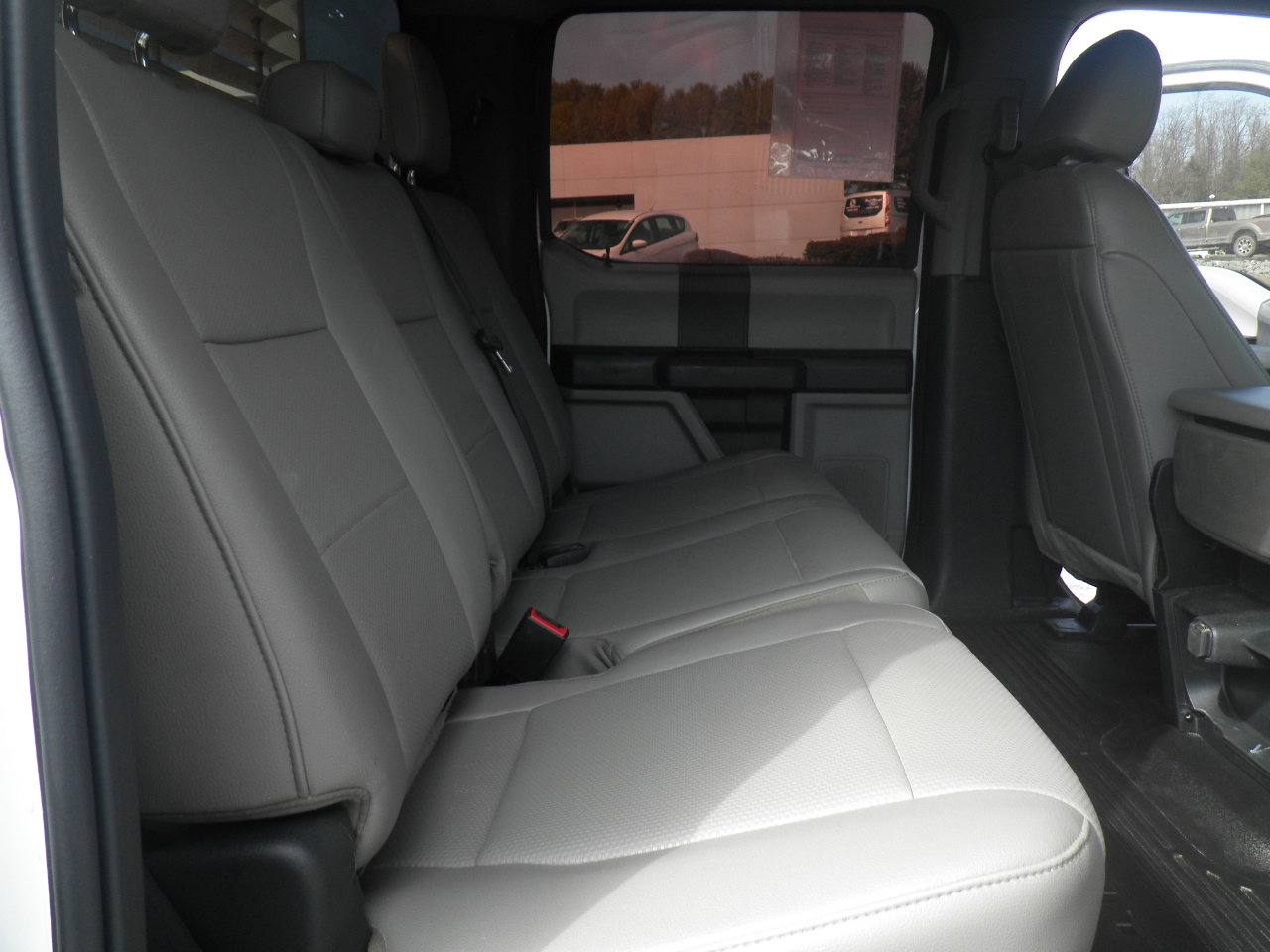 Used 2022 Ford F350 XL w/ Power Equipment Group image 21