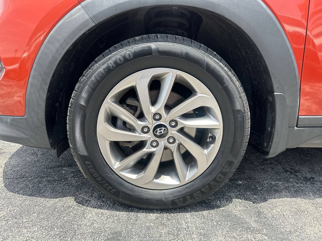 Used 2016 Hyundai Tucson SE w/ Option Group 02 AWD/4WD image 16