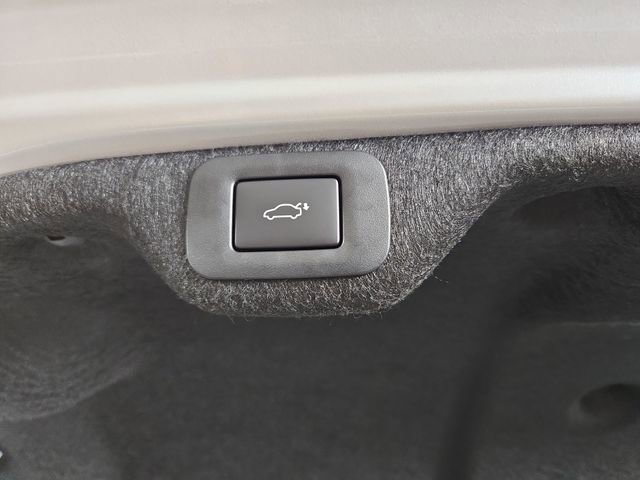New 2025 Lexus ES 300h w/ Luxury Package image 35