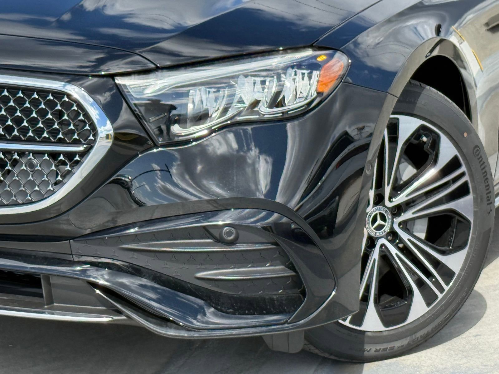 New 2026 Mercedes-Benz E 350 Sedan image 3