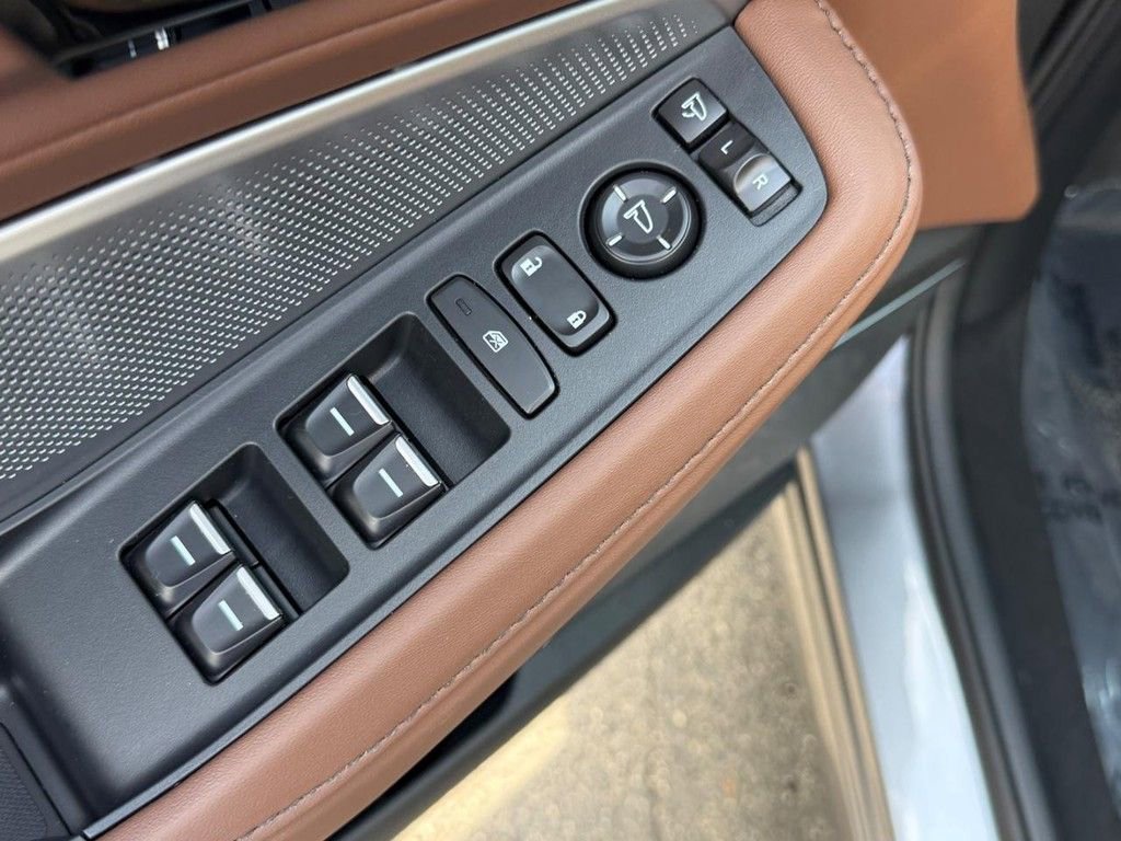 Certified 2026 Acura MDX w/ Technology Package image 19