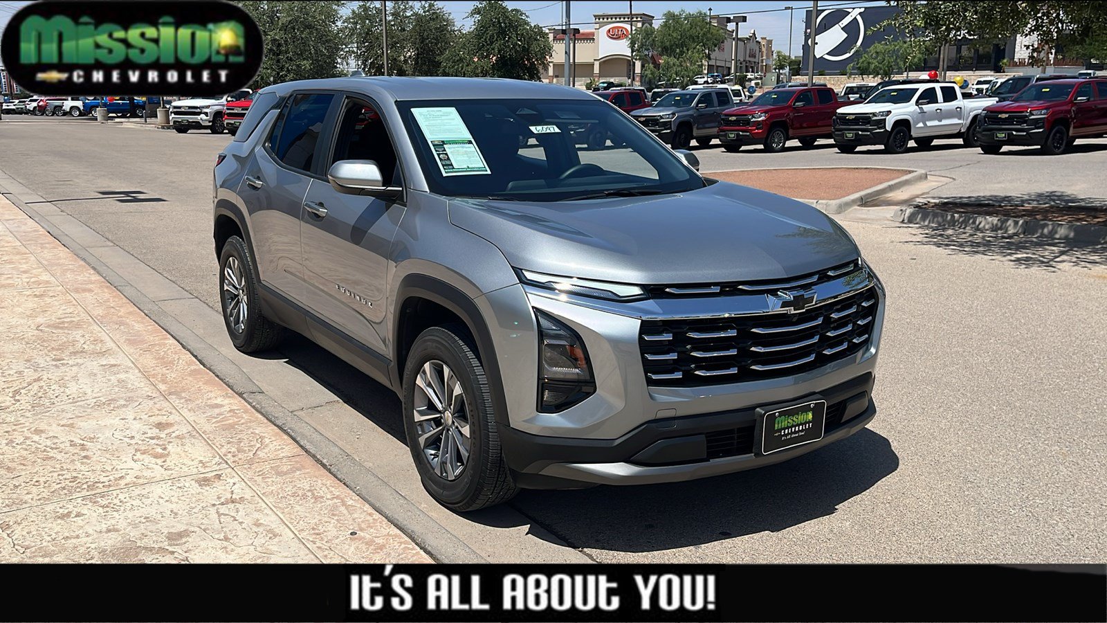 Used 2026 Chevrolet Equinox LT FWD image 1