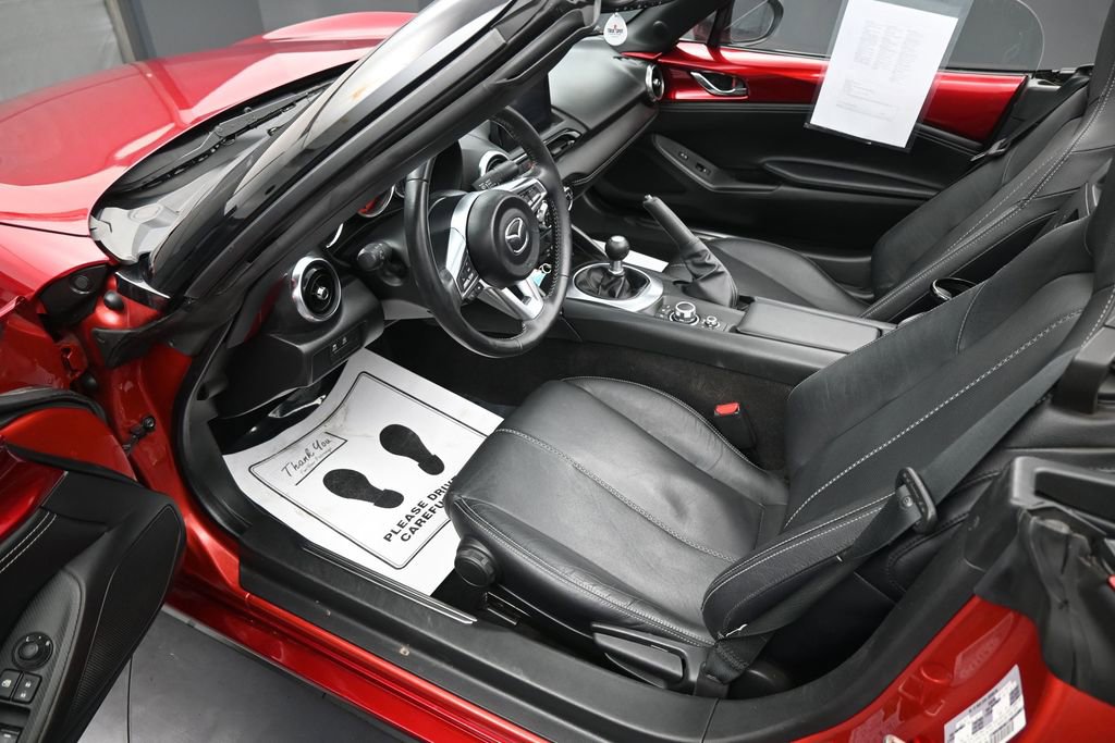 Used 2021 MAZDA MX-5 Miata Grand Touring RWD image 21