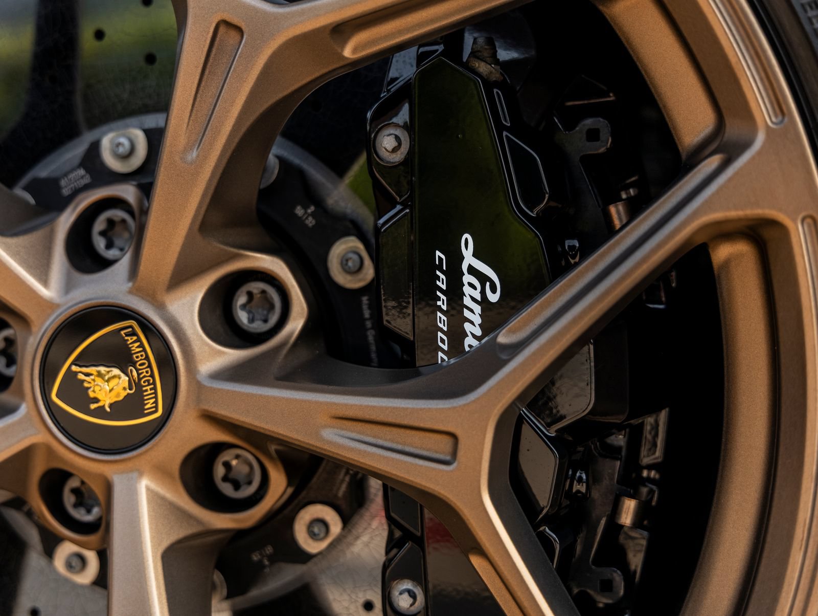Used 2025 Lamborghini Revuelto AWD/4WD image 20