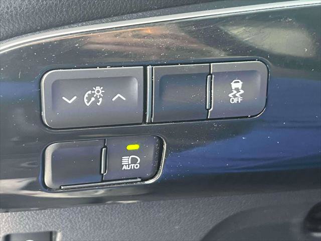 Certified 2022 Toyota Prius Prime LE image 21