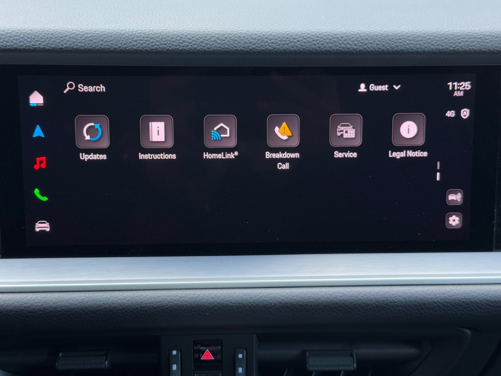 Used 2024 Porsche Cayenne S w/ Premium Package Plus image 29