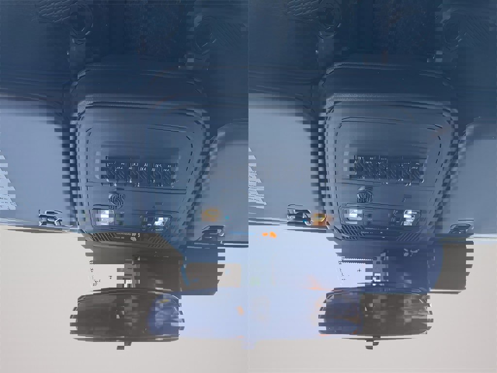 New 2025 Ford Bronco Badlands image 38