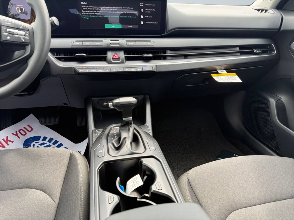 New 2026 Kia K4 FWD image 11