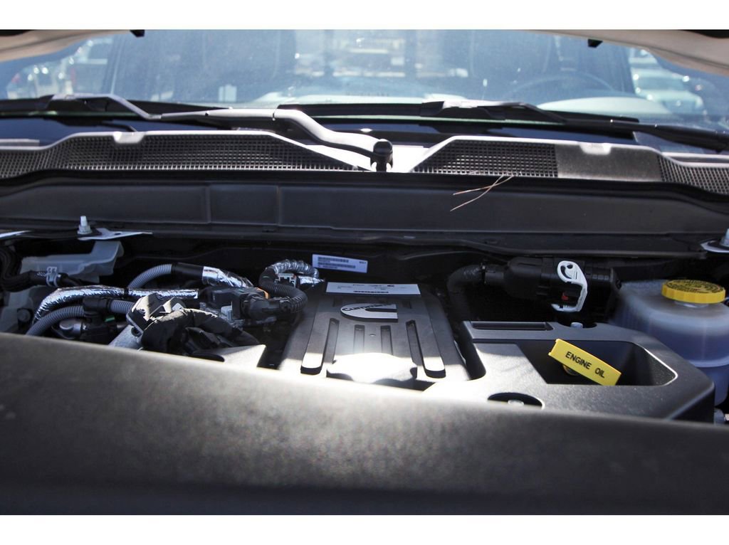 Used 2025 RAM 2500 Limited image 33