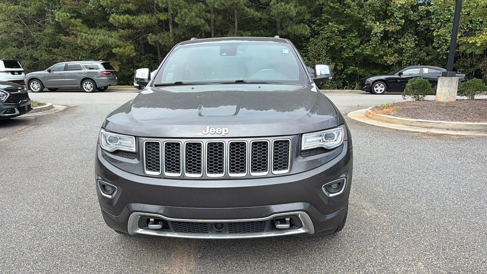 Used 2014 Jeep Grand Cherokee Overland w/ Advanced Technology Group RWD image 3