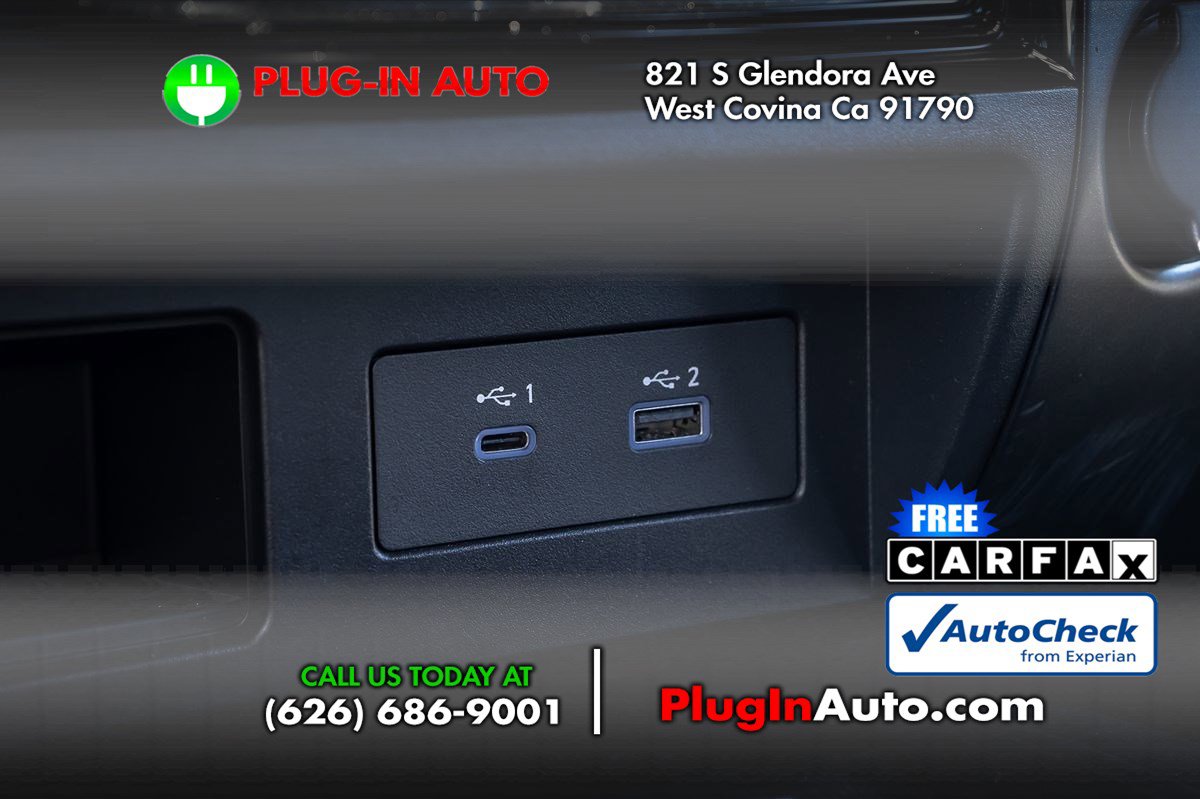 Used 2024 Nissan Titan PRO-4X w/ Off Road Protection Package image 24