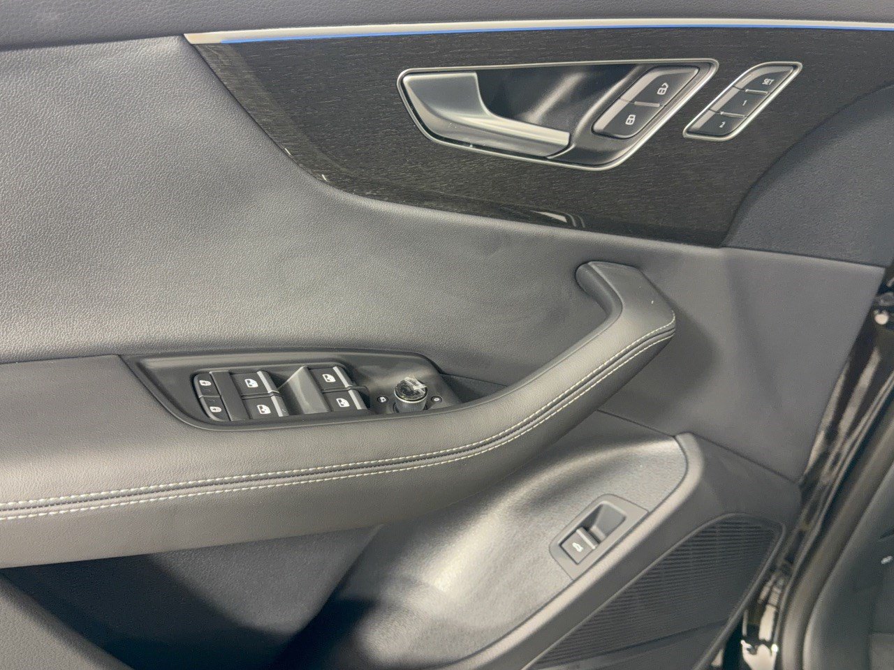 New 2027 Audi Q8 Premium Plus AWD/4WD image 15