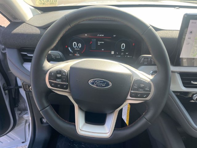 New 2026 Ford Explorer Active w/ Active Comfort Package RWD image 15