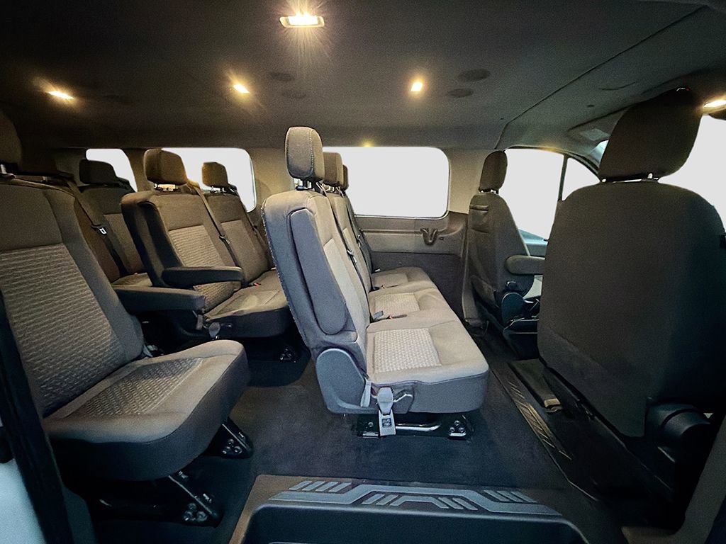 Used 2023 Ford Transit 350 XLT image 23