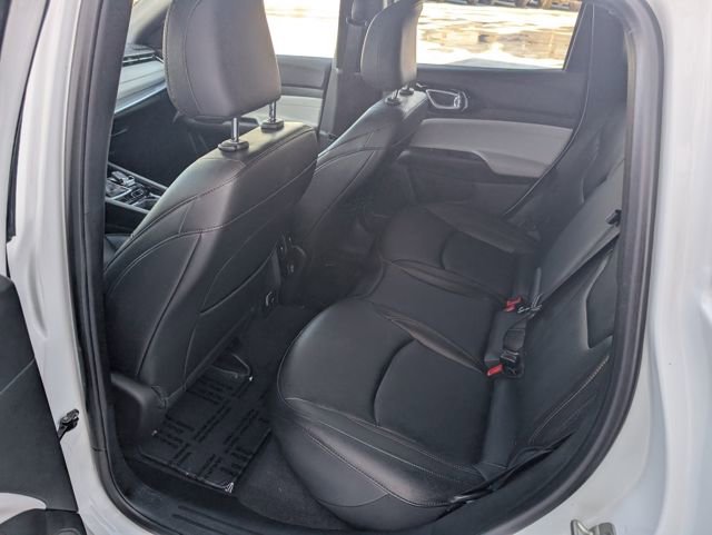 Used 2024 Jeep Compass Limited image 20