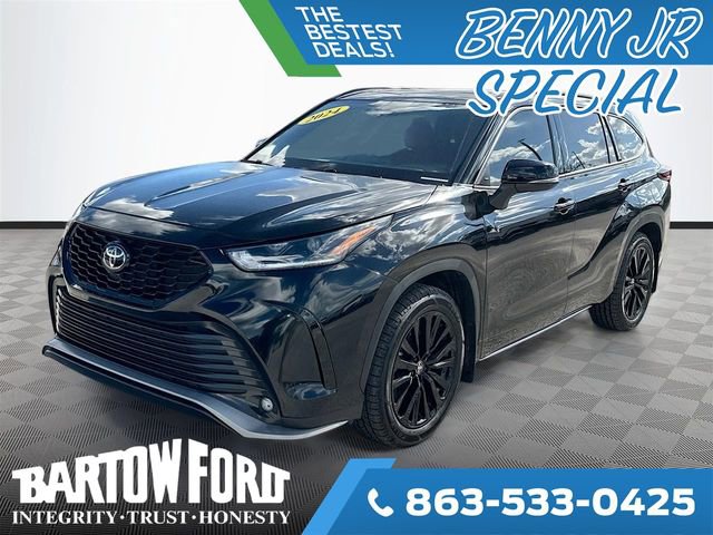 Used 2024 Toyota Highlander XSE