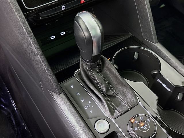 Certified 2022 Volkswagen Atlas SEL image 17