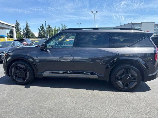Certified 2024 Kia EV9 GT-Line AWD/4WD image 11