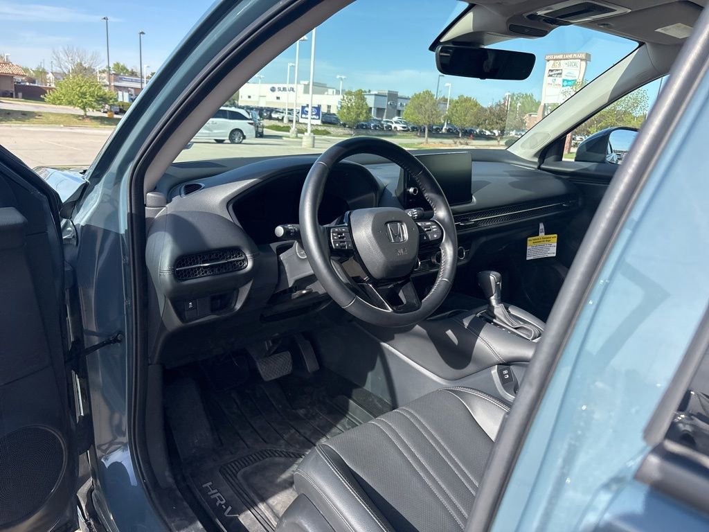 Certified 2025 Honda HR-V EX-L image 10